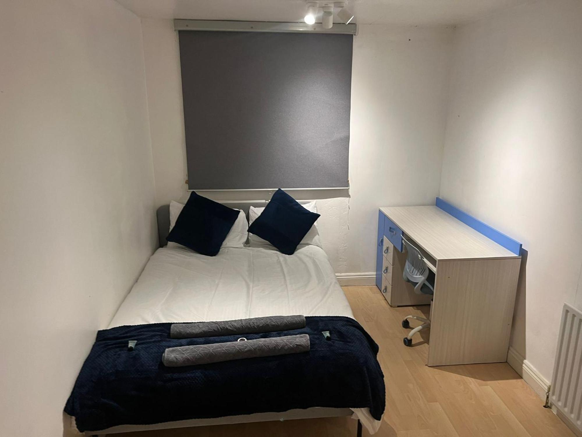 Indulge Hockley Hotel - With Free Front Parking - 10 Min Drive To Birmingham City Centre Bull Ring, Grand Central, Tesco Superstore, Primark & Commonwealth Games เบอร์มิงแฮม ภายนอก รูปภาพ